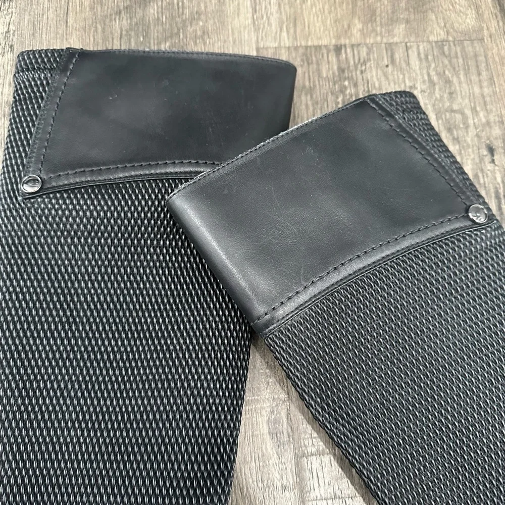 Blondo aqua protect leather black boots size 5.5